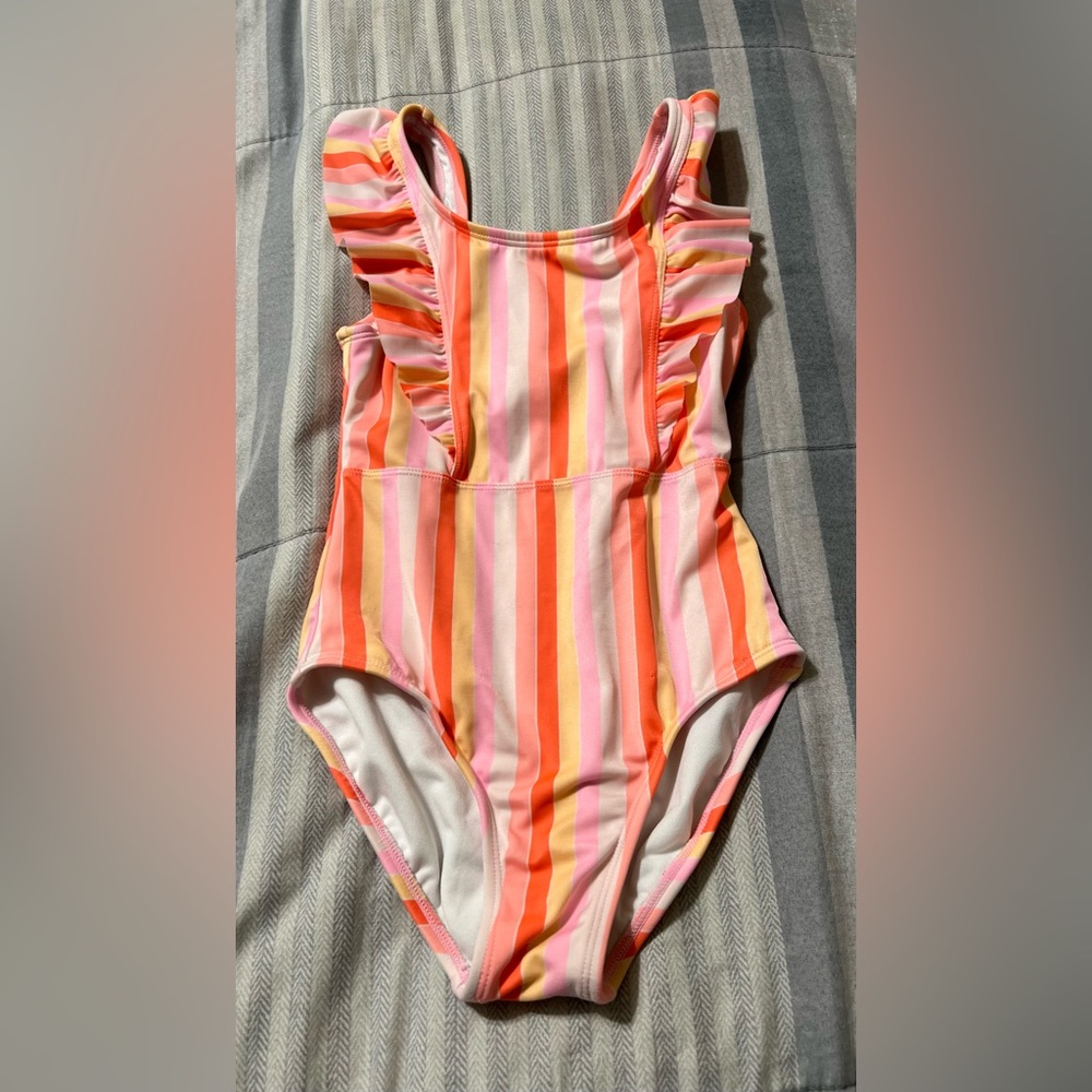 Girls Cat and Jack swimsuit size (8)